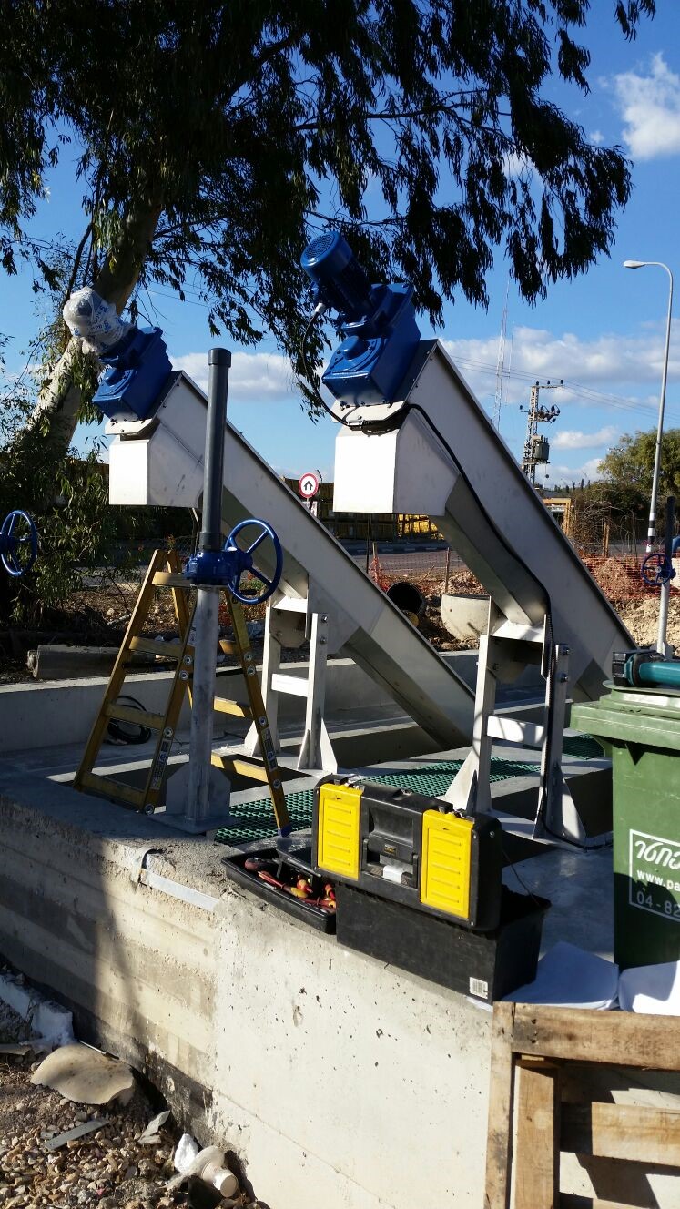 חדרה – שיקום תשתית חשמל בתחנת שאיבה לאחר שריפה - תמונה 3