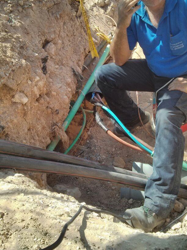 קיבוץ גלאון חיבור מופה עבודות חשמל ובקרה - תמונה 5