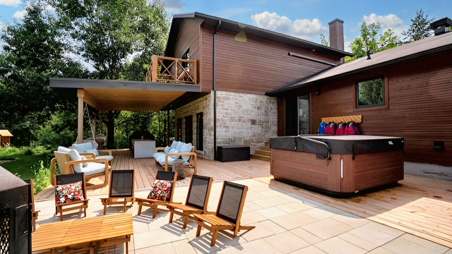 Entire chalet in Saint-jean-des-Piles, QC | WeChalet