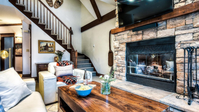 Condo entier à Mont-Tremblant, QC | WeChalet