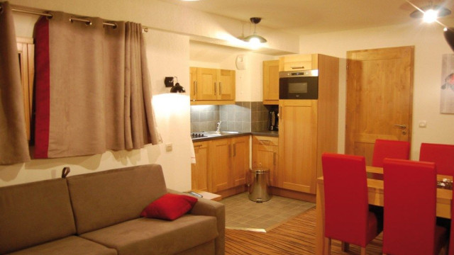 Entire condo in Hauteluce, Auvergne-Rhône-Alpes | WeChalet