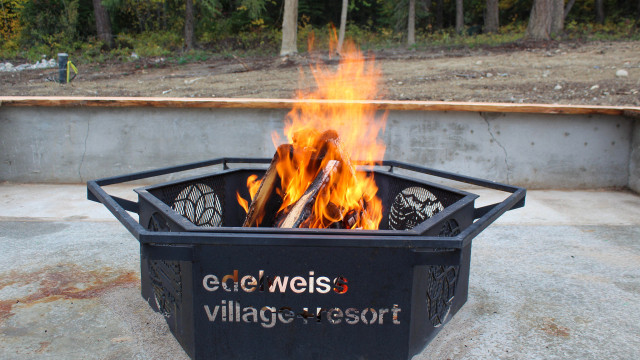 Entire chalet in Golden, BC | WeChalet