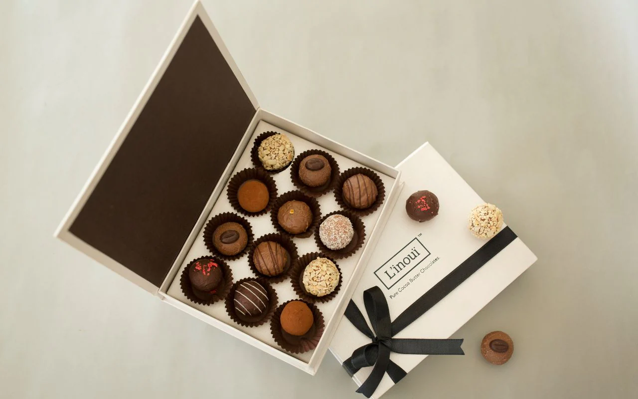 Linoui Chocolate cafe hero image