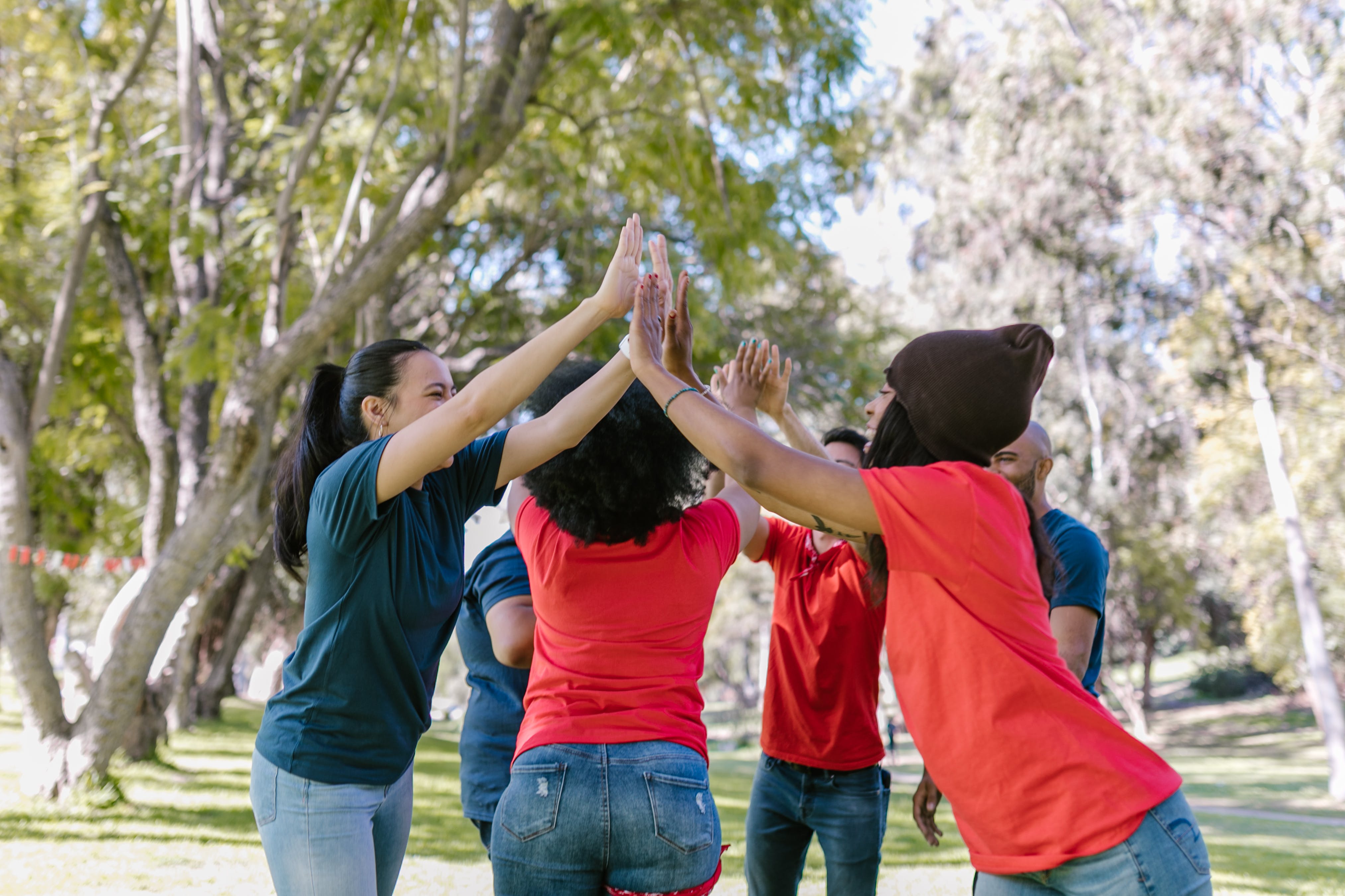 Bridging Worlds: Understanding and Embracing Diversity Among Peers and in the Workplace