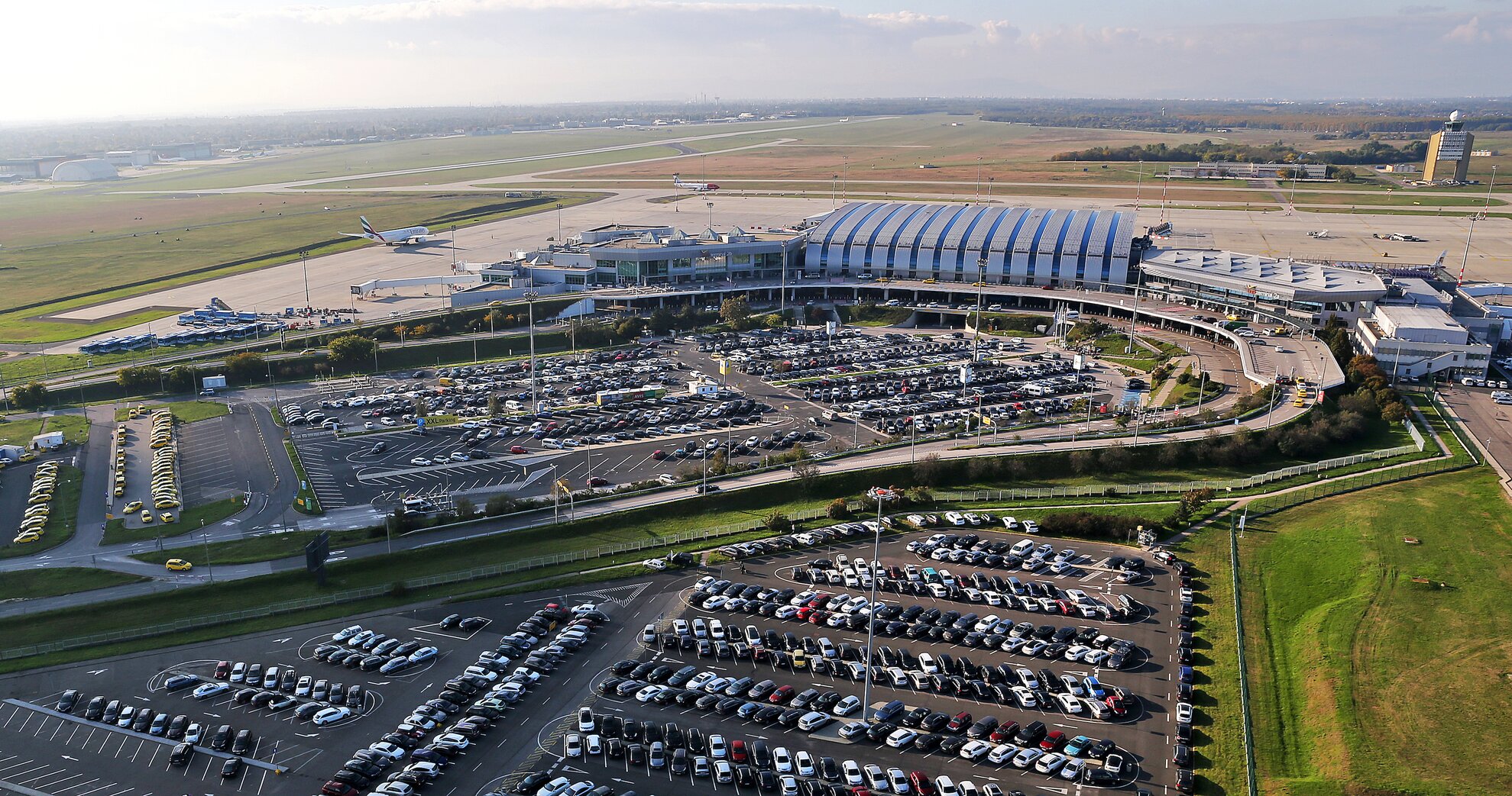 Record traffic and new terminal at Budapest Airport