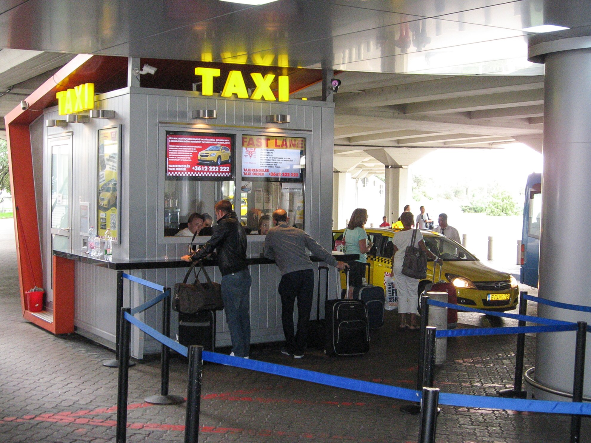 Aeropuerto de Budapest (BUD) y traslados - Foro Europa del Este