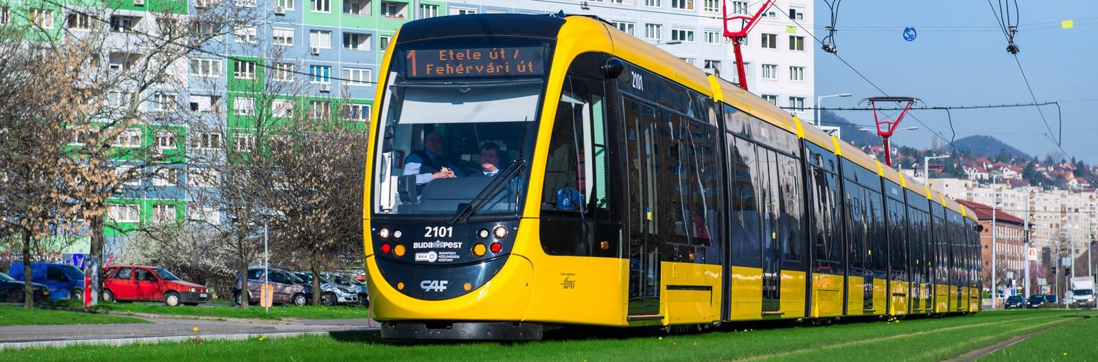 budapest-now-has-the-world-s-longest-tram.inbox1600x528.jpg