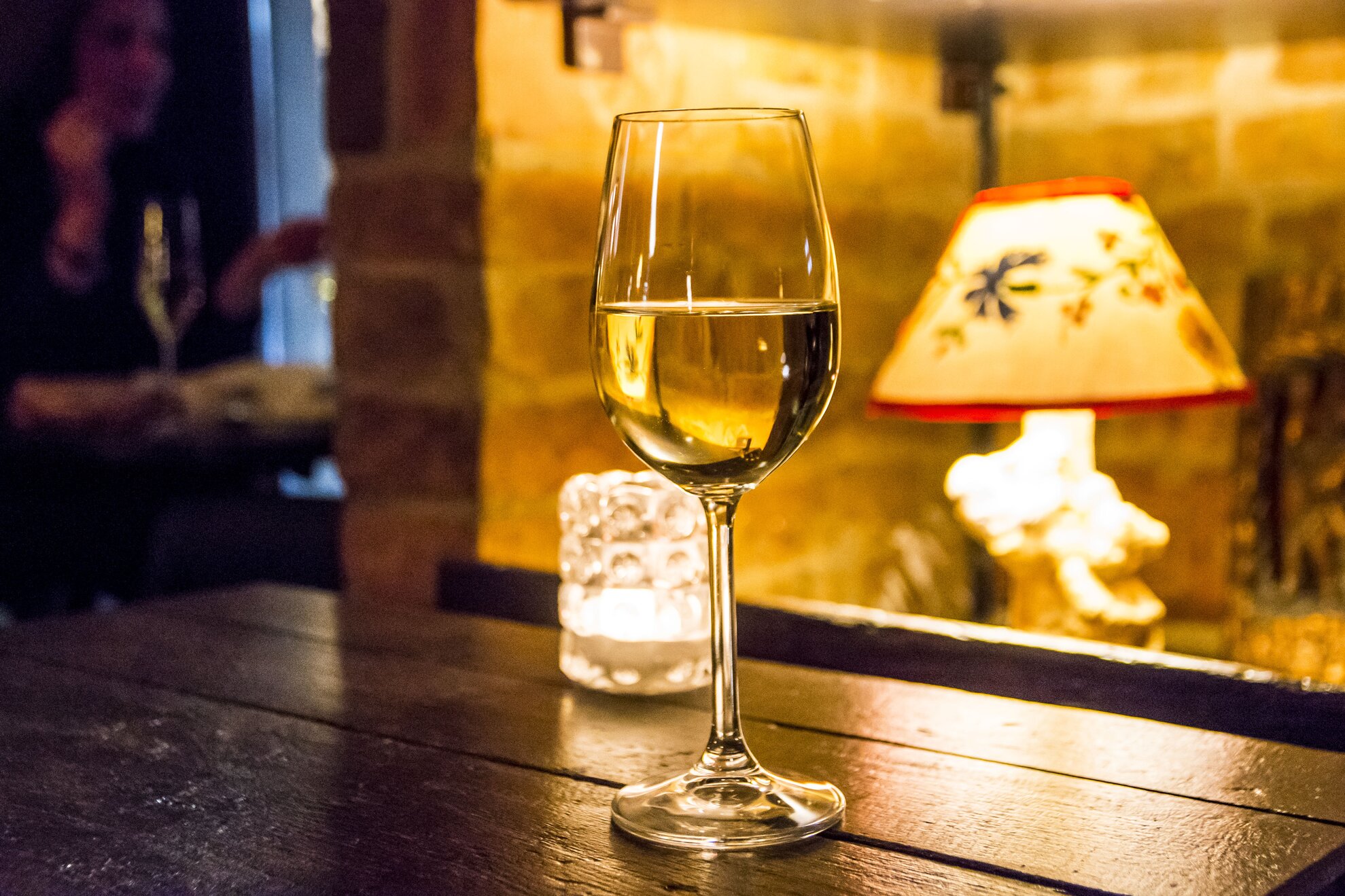 wine bar tour budapest