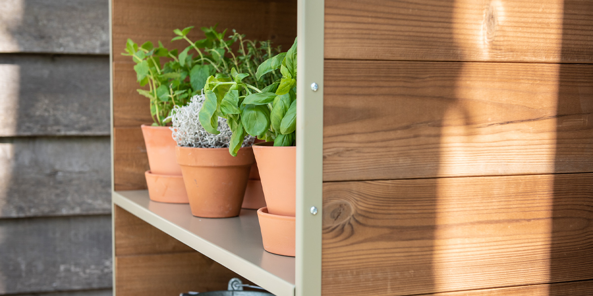 Weltevree-rabat-shelving-plants