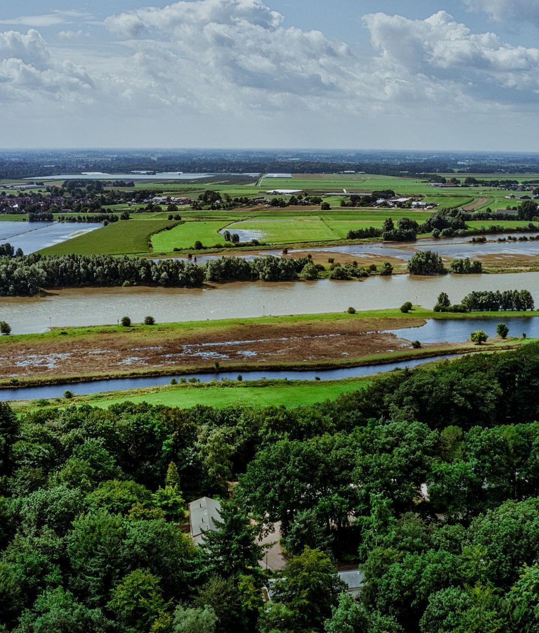 Weltevree-river-view-Dutch-nature