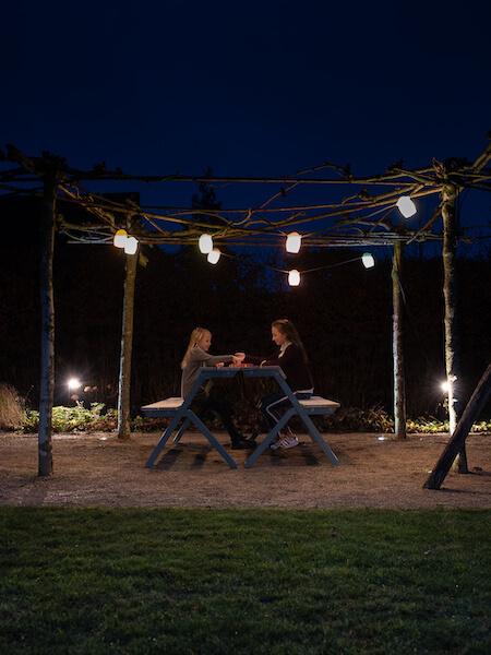 Weltevree-stringlight-tablebench-koudere-seizoenen