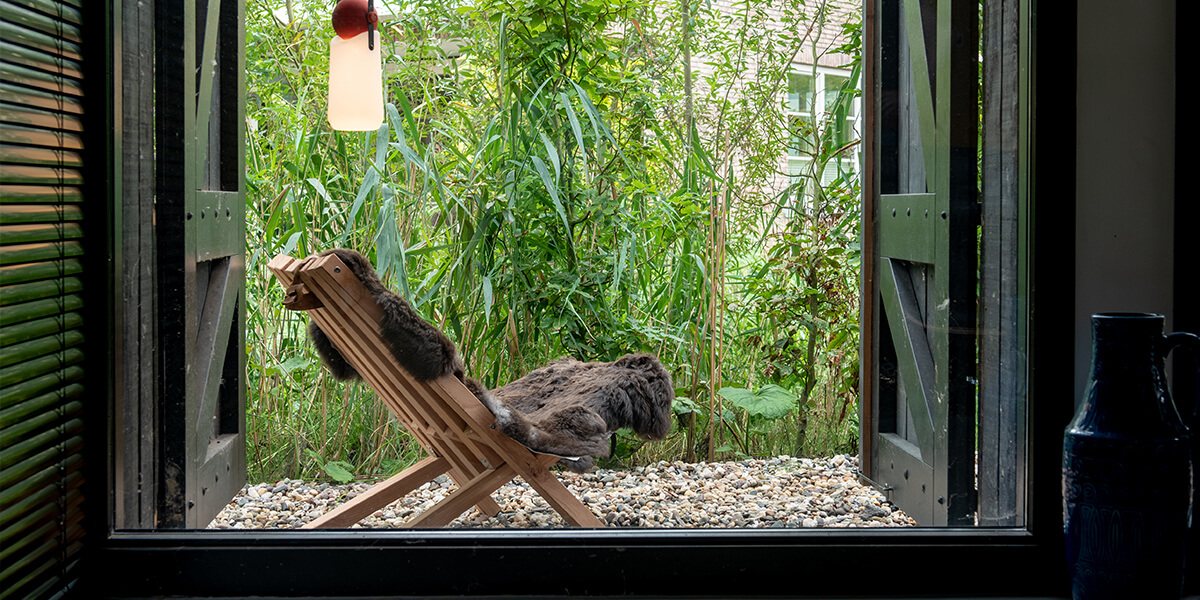 combinatie-Sheepscoat-Fieldchair-Weltevree