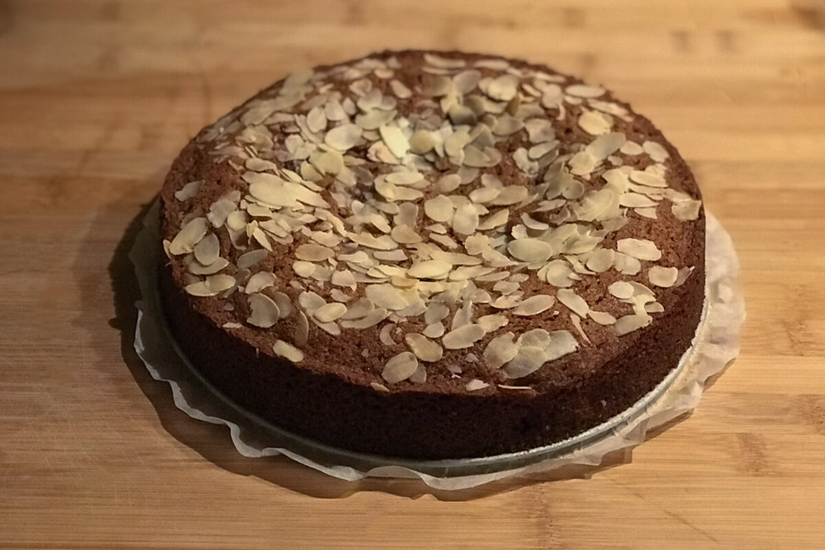 polenta-cake-almonds-Weltevree