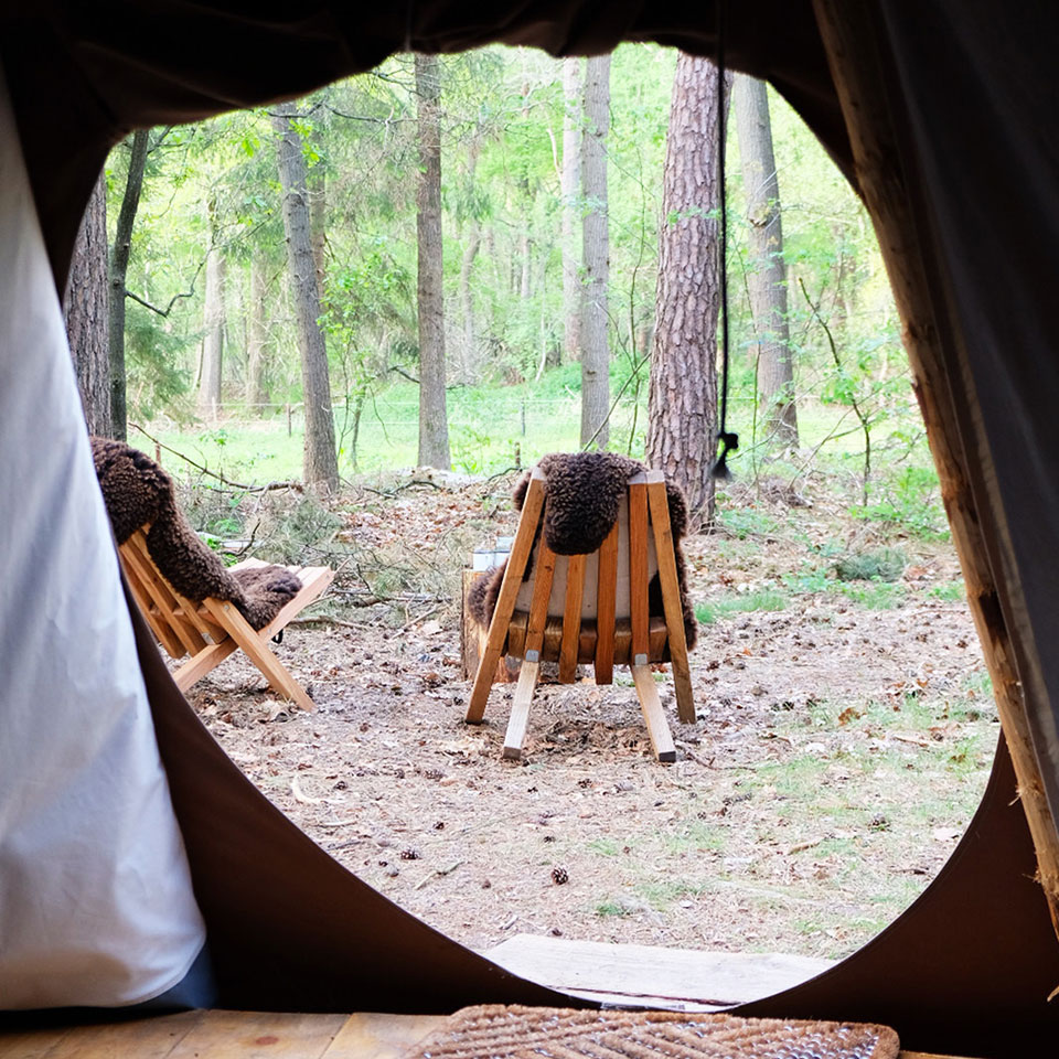 Weltevree-tent-fieldchair-sheepscoat