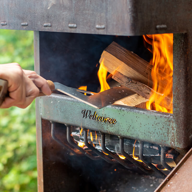 Weltevree-outdooroven-xl-brandend-hout