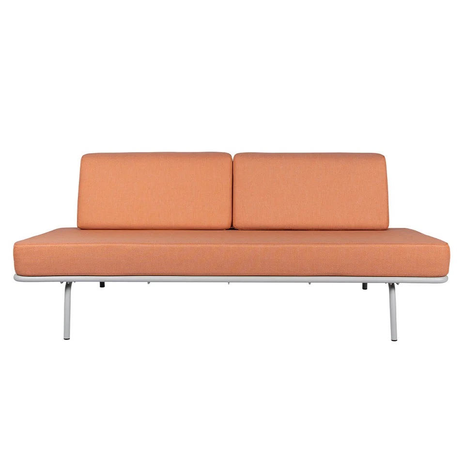 Weltevree-oranje-sofabed-voorkant