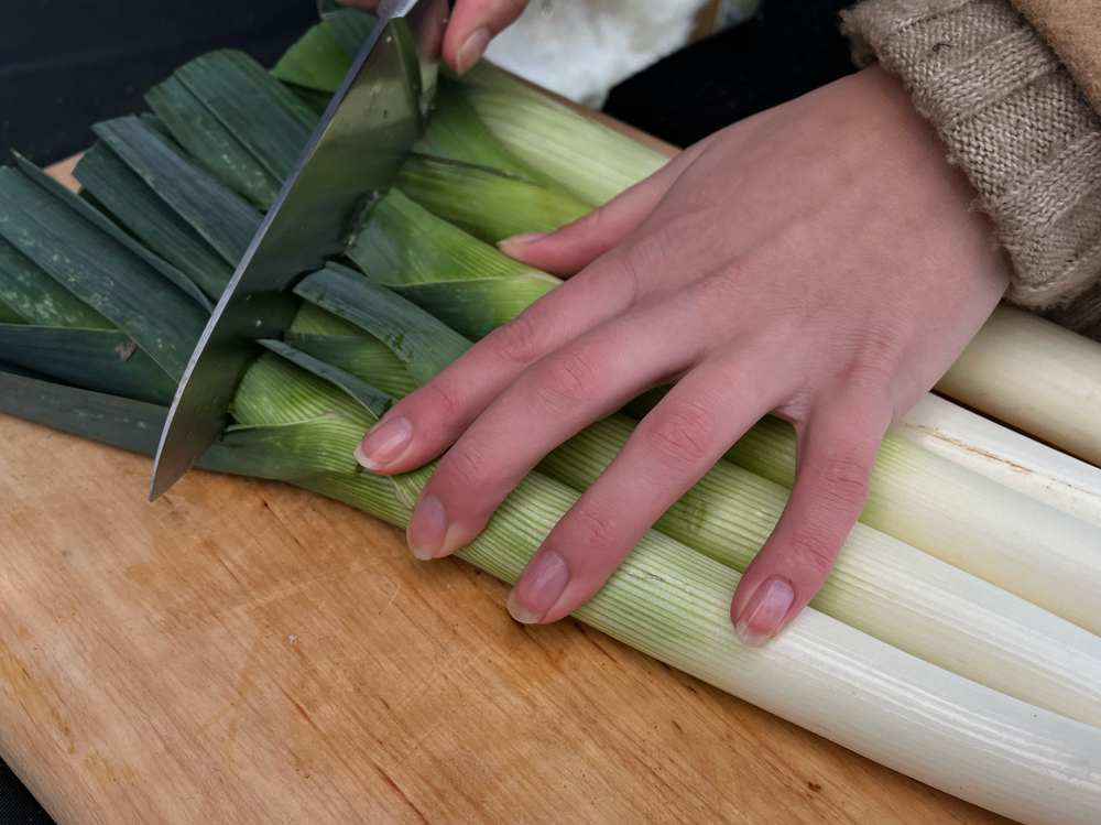 Outdoor oven (XL) recipe: caramelized leeks