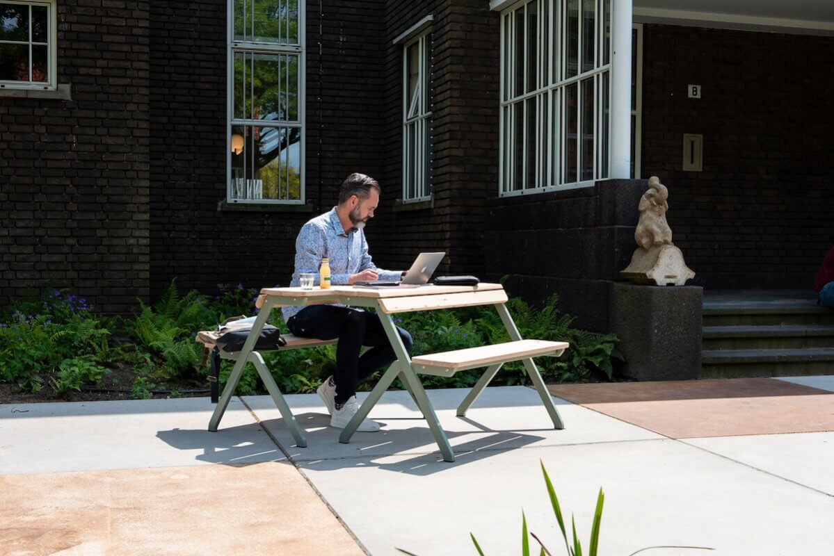 Weltevree-working-tablebench