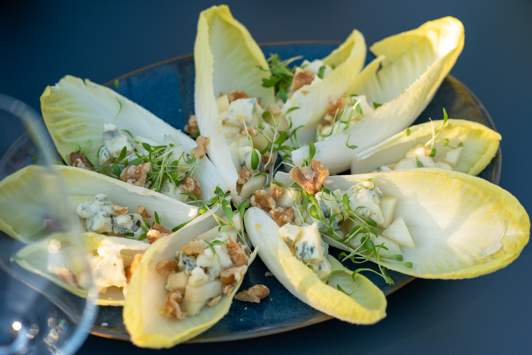 chicory-leaf-gorgonzola-walnut-Welteree-recipe