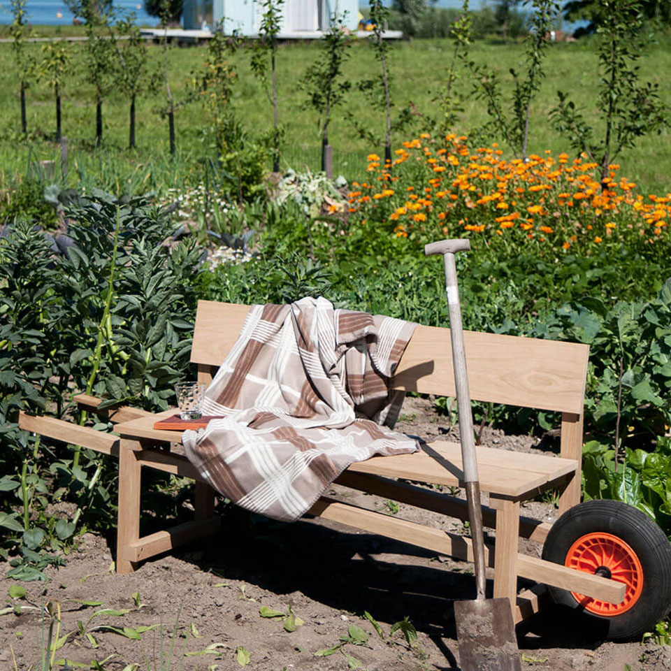 Weltevree-wheelbench-gemüsegarten