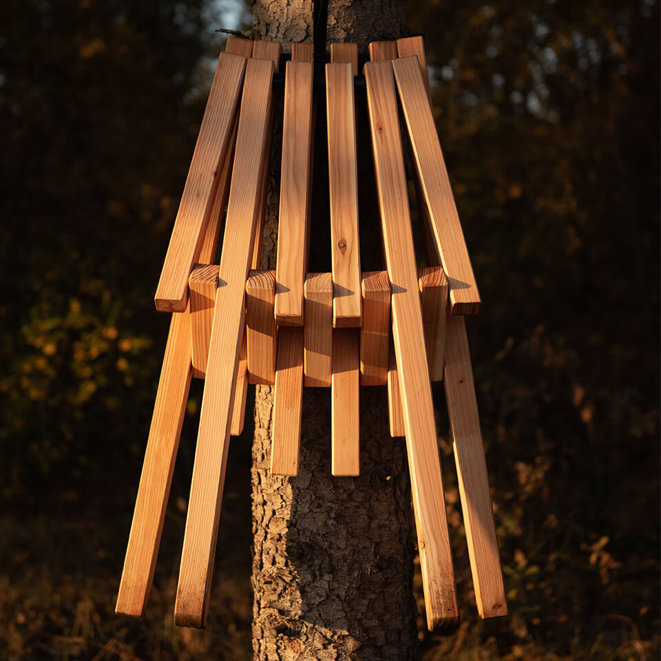 Weltevree-fieldchair-folded-tree