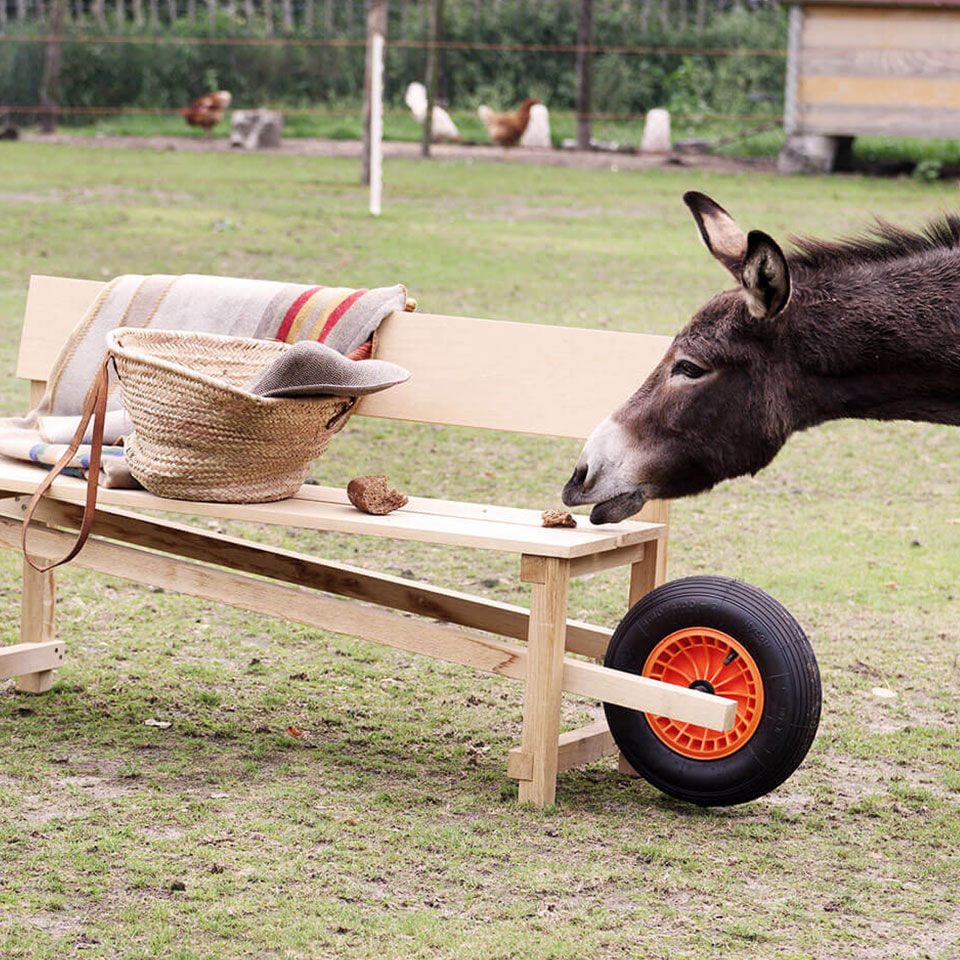 Weltevree-wheelbench-donkey