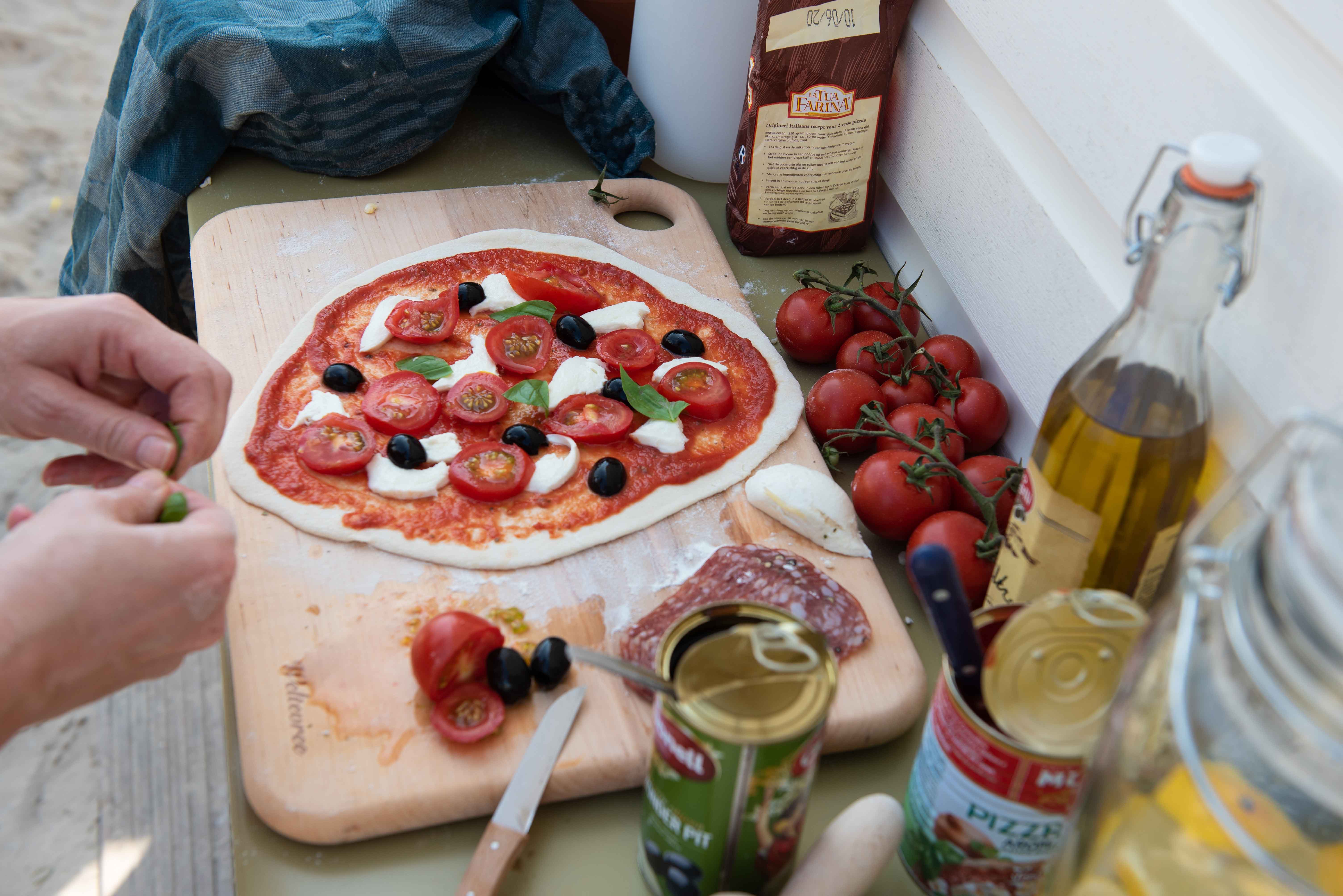 Pizza-machen-zutaten-Weltevree