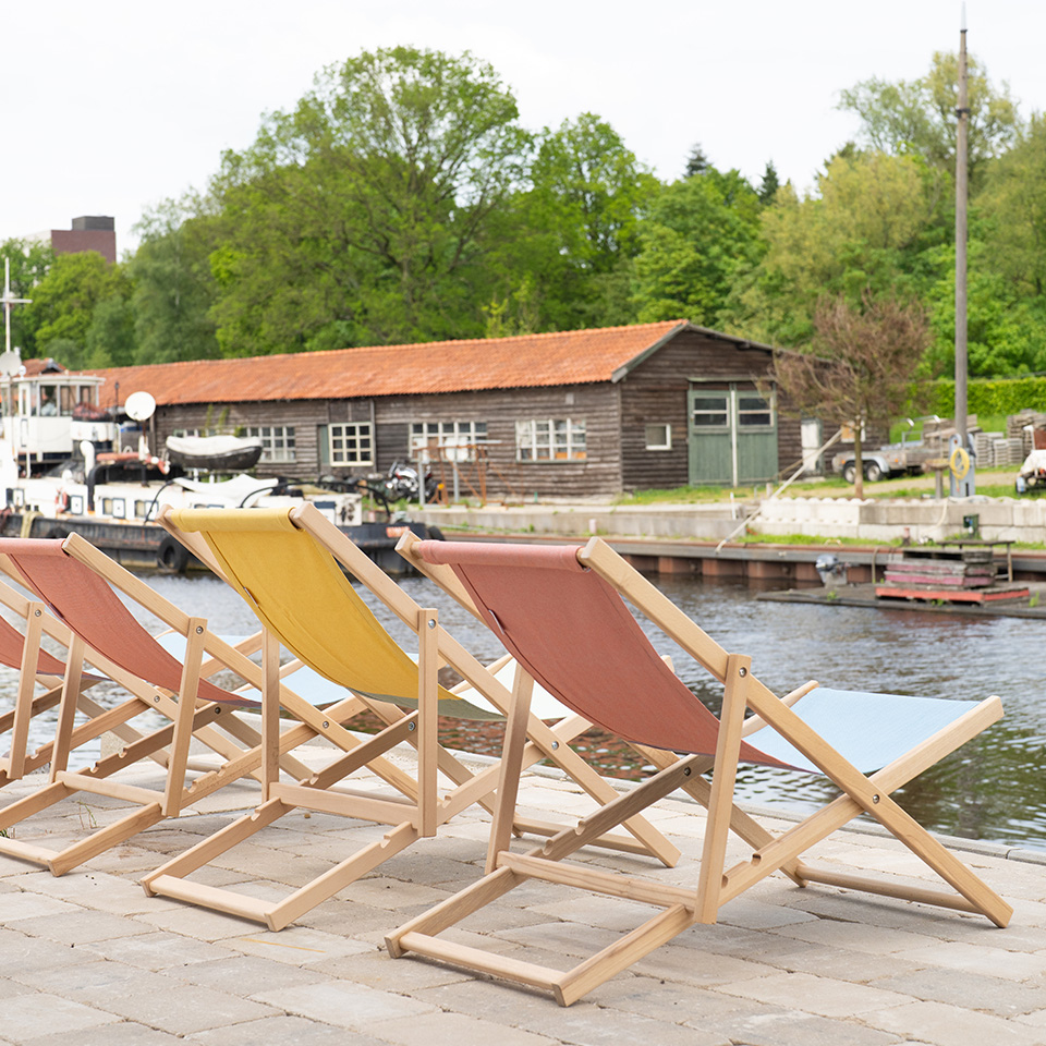 BEACH CHAIR