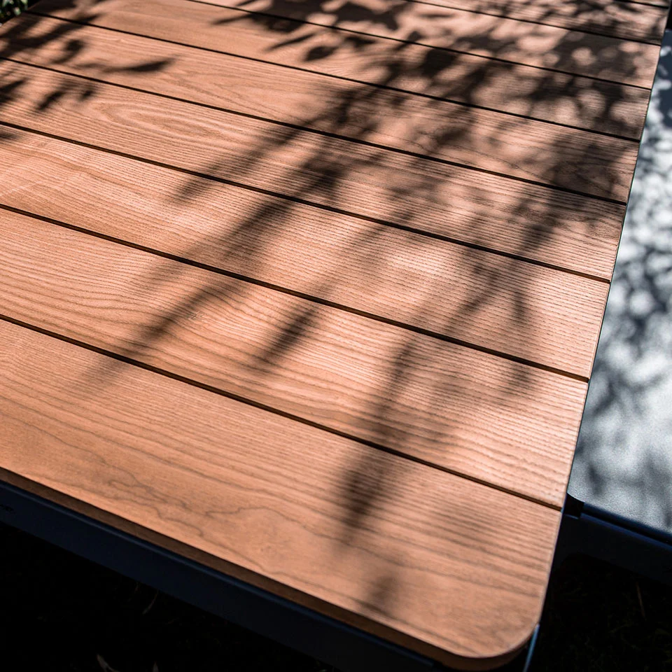 bended-table-wood-top