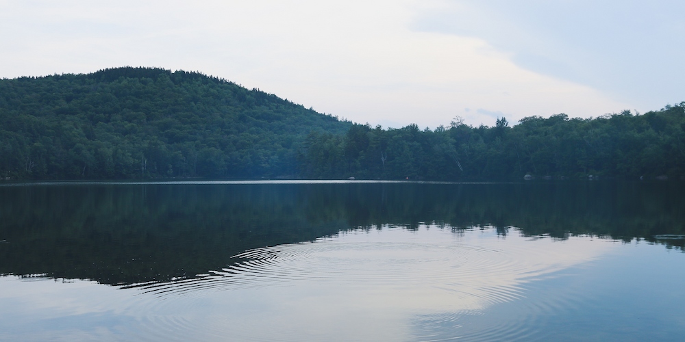 Experience clear views all around when you try out this North Conway hiking trail.