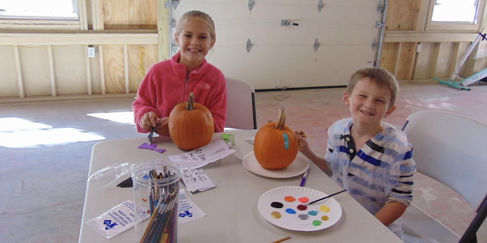 Take a break from all the Halloween events with some laid-back arts & crafts!