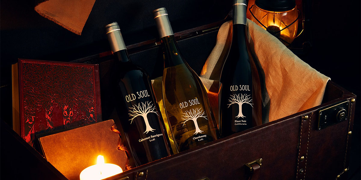 Want one of the best Lodi wineries? Look no further than Oak Ridge Winery.