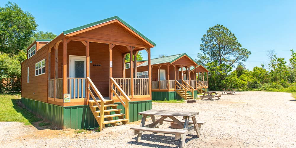 Choose extended stays at our Camp-Resort and choose from a variety of cabins!