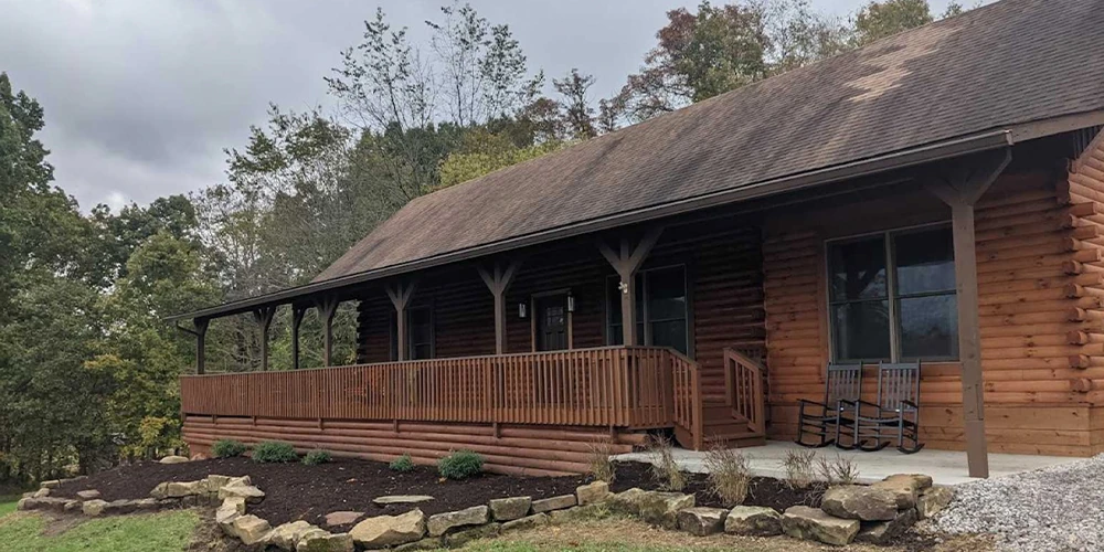 Clay's Resort Jellystone Park™ Has the best cabin rentals near Cleveland and Akron, Ohio!