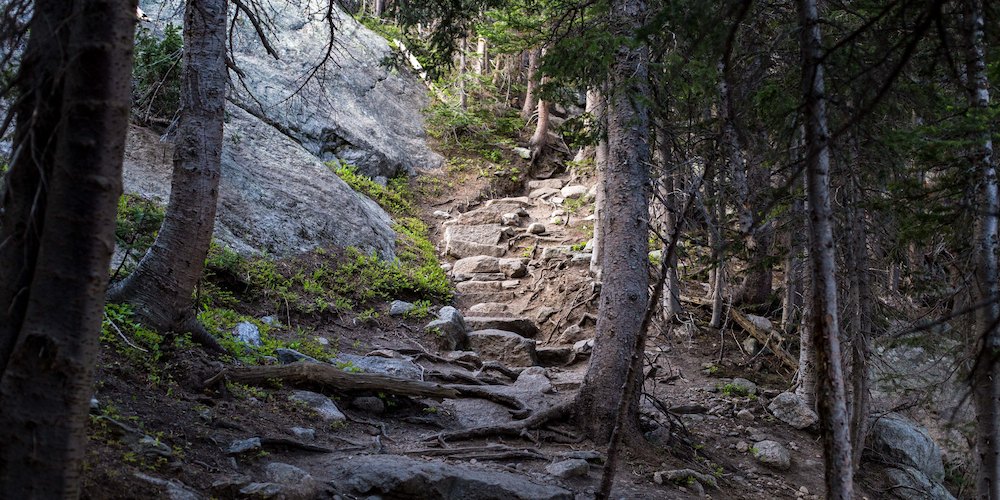 This easy hiking trail in North Conway is so close to our campground.