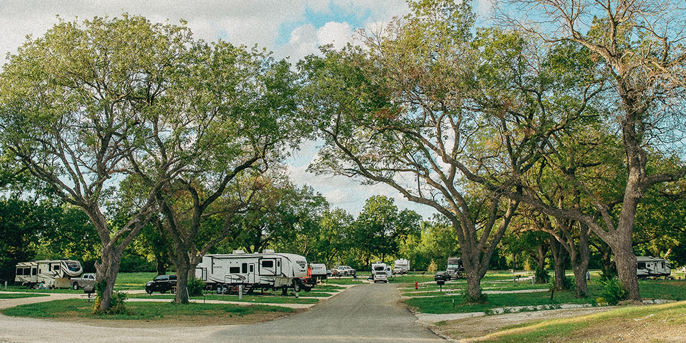 Camp Fimfo is the perfect extended stay RV park. 