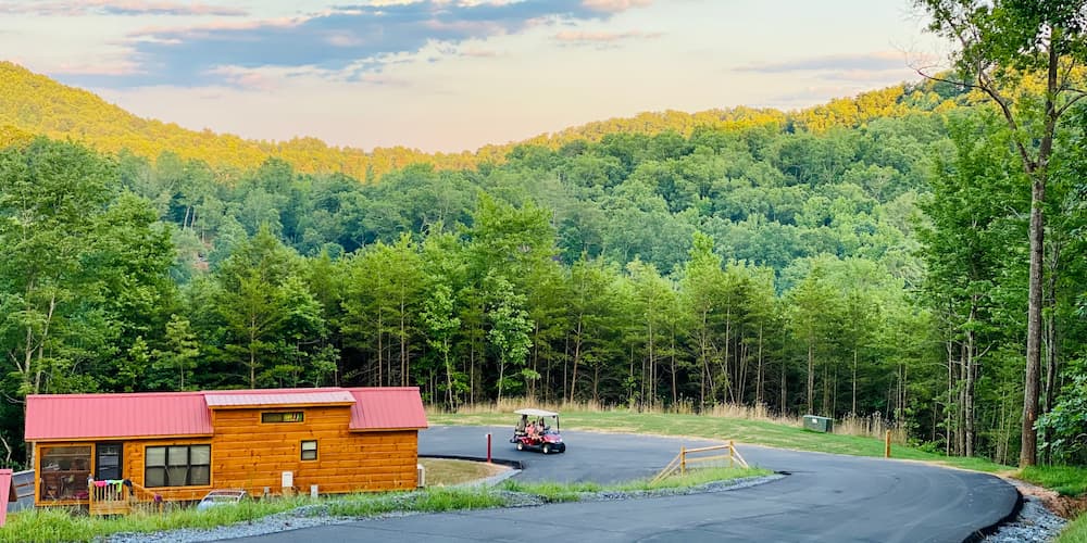 Spring at Jellystone Park™ Golden Valley