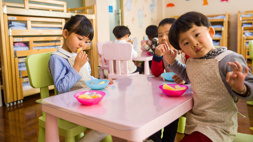 Tips in Food Safety, Nutrition, and Portioning for a School Lunchbox