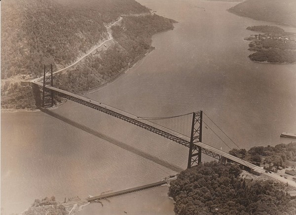 Photo of Bear Mountain Bridge