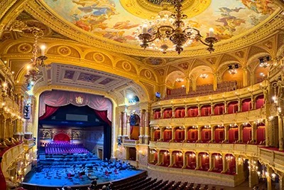 Music Events in Budapest: A Guide to the City's Opera Houses and Club Scene