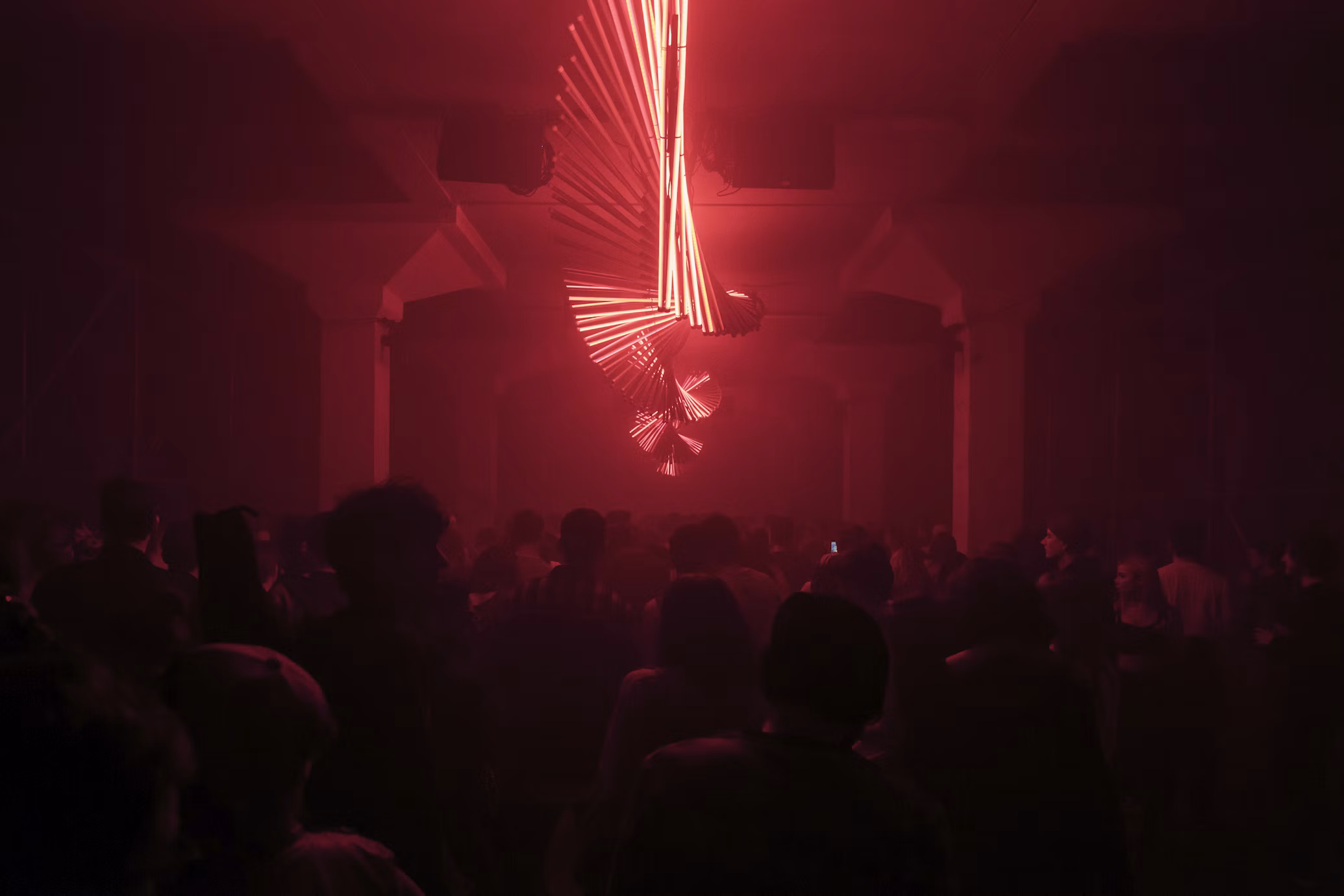 Hardstyle Evenementen in Nederland: Maassilo, Hard Bass en de Rest van de Scene