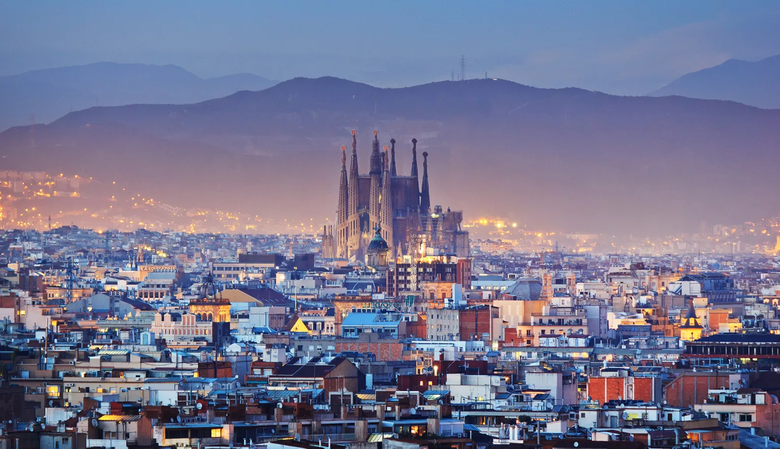 Barcelona Student Guide: Housing, Transit, and Live Music