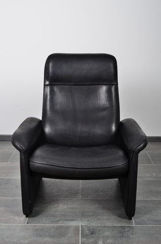 De Sede DS50 black neck leather armchair