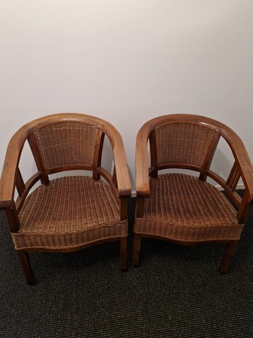 2x Vintage wooden chair cane