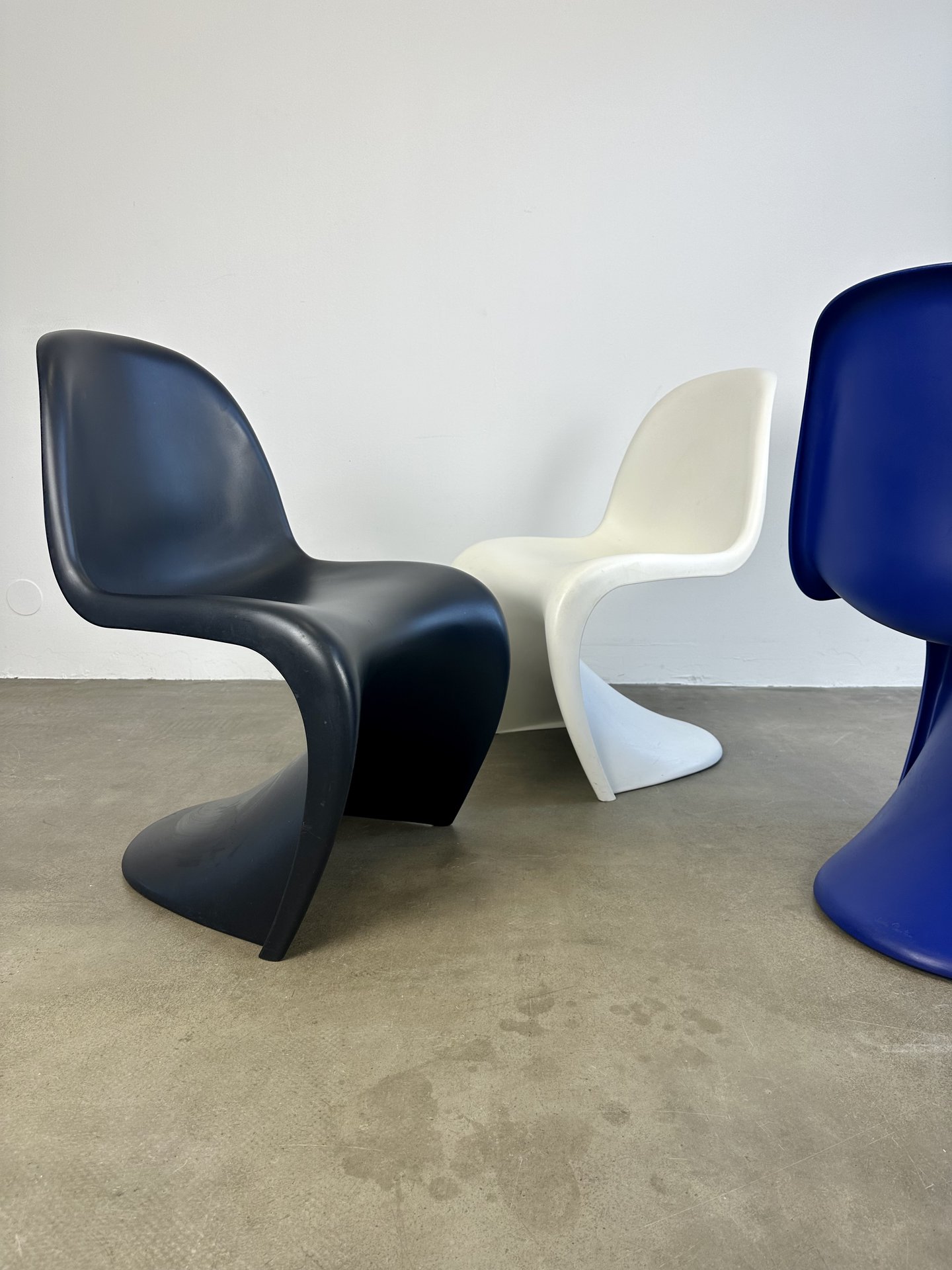 Panton stoel ontworpen voor Vitra | € 250 |