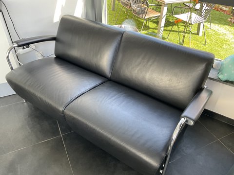 Leolux 2.5 seater Black Leather with Chrome