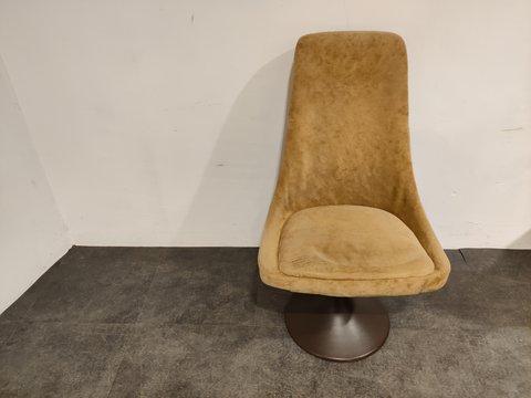 Set of 4 mid century fabric swicle chairs, 1960s