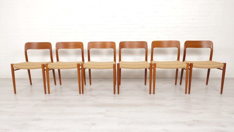 6x Niels Otto Moller model 75 stoelen