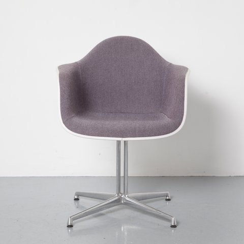 Vitra Eames armchair