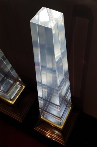 2 x Sandro Petti 'Obelisk' lampen